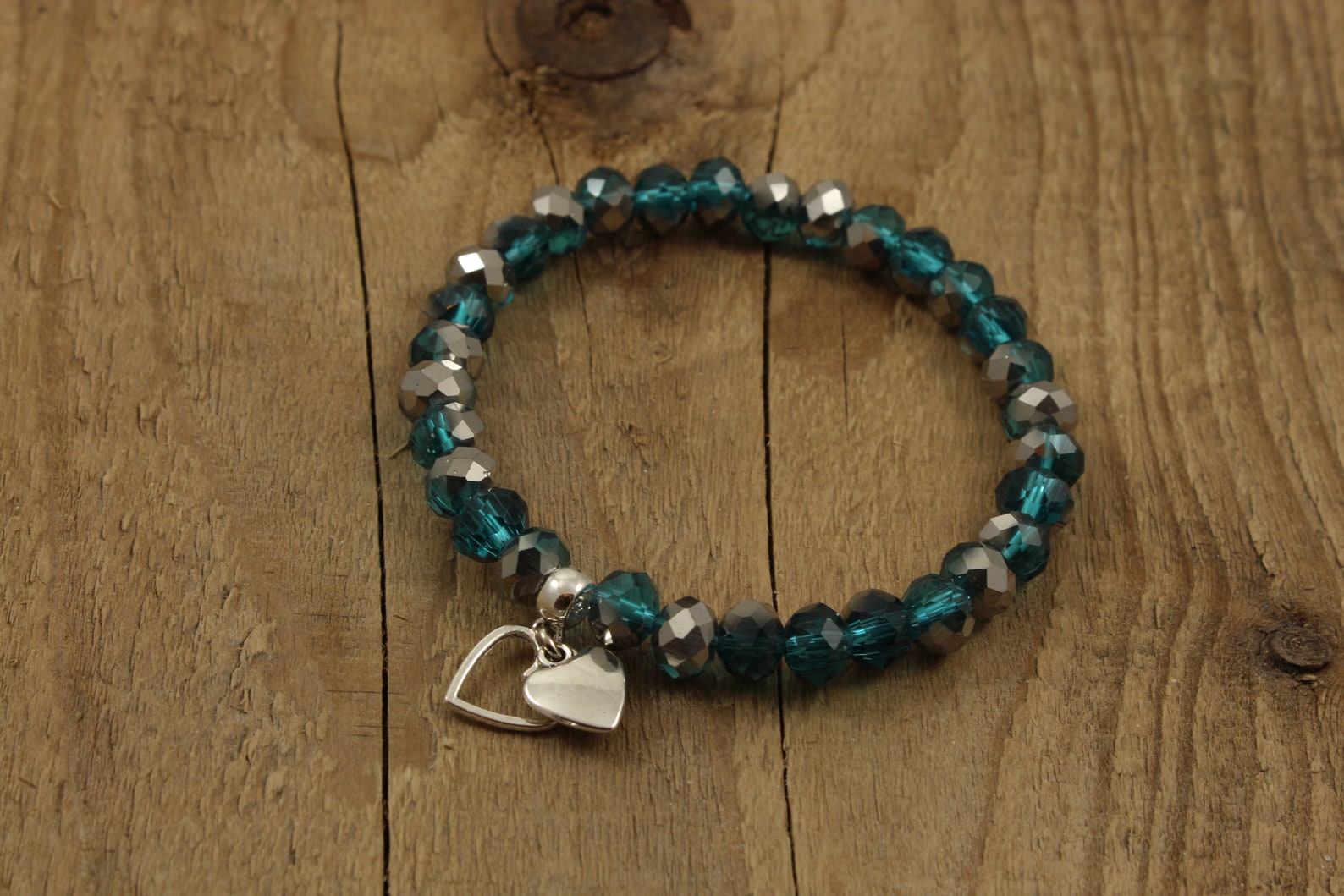 Armband Mit Herzen & Kristall – Damenarmband In AB Farben, Mit Geschenkbox