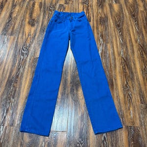 Wrangler Vintage High Waisted Straight Leg Jeans Electric Blue USA Made Size 5 image 1