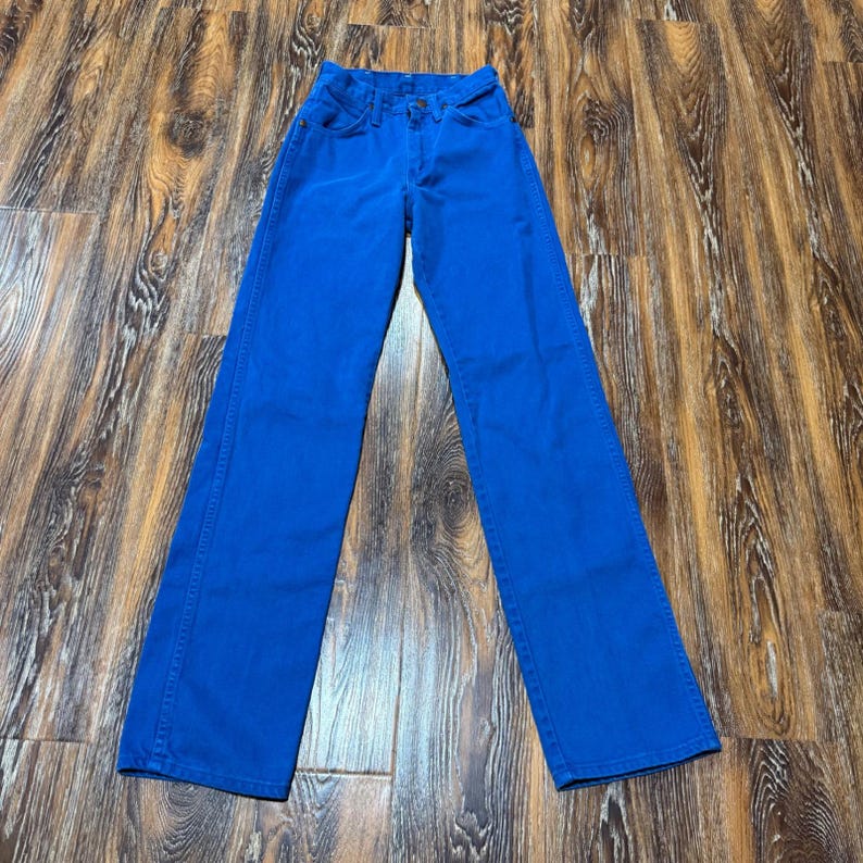 Wrangler Vintage High Waisted Straight Leg Jeans Electric Blue USA Made Size 5 image 1