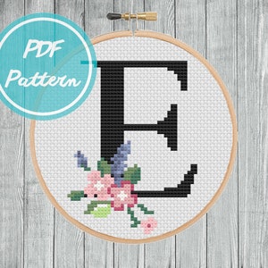 Letra 'E' monograma floral ponto cruz padrão PDF | Download Digital Instantâneo