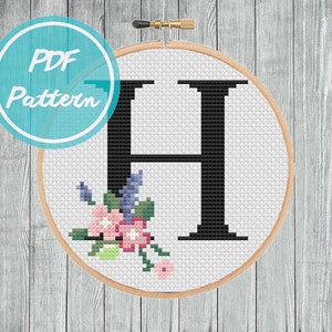 Patrón PDF de punto de cruz con monograma floral de letra 'H' / Descarga digital instantánea