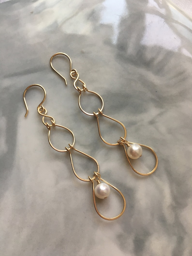 Bridesmaid earrings Party Occasion earrings Gift for her Peacock Earrings,14k Gold Filled Raindrop Earrings with Pearl
