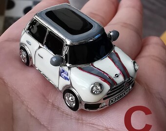 Custom mini car for Steve,White gold ,Pepper white body ,2 silver stripes and outlined in malted brown, car keychain,grade crystal,good gift