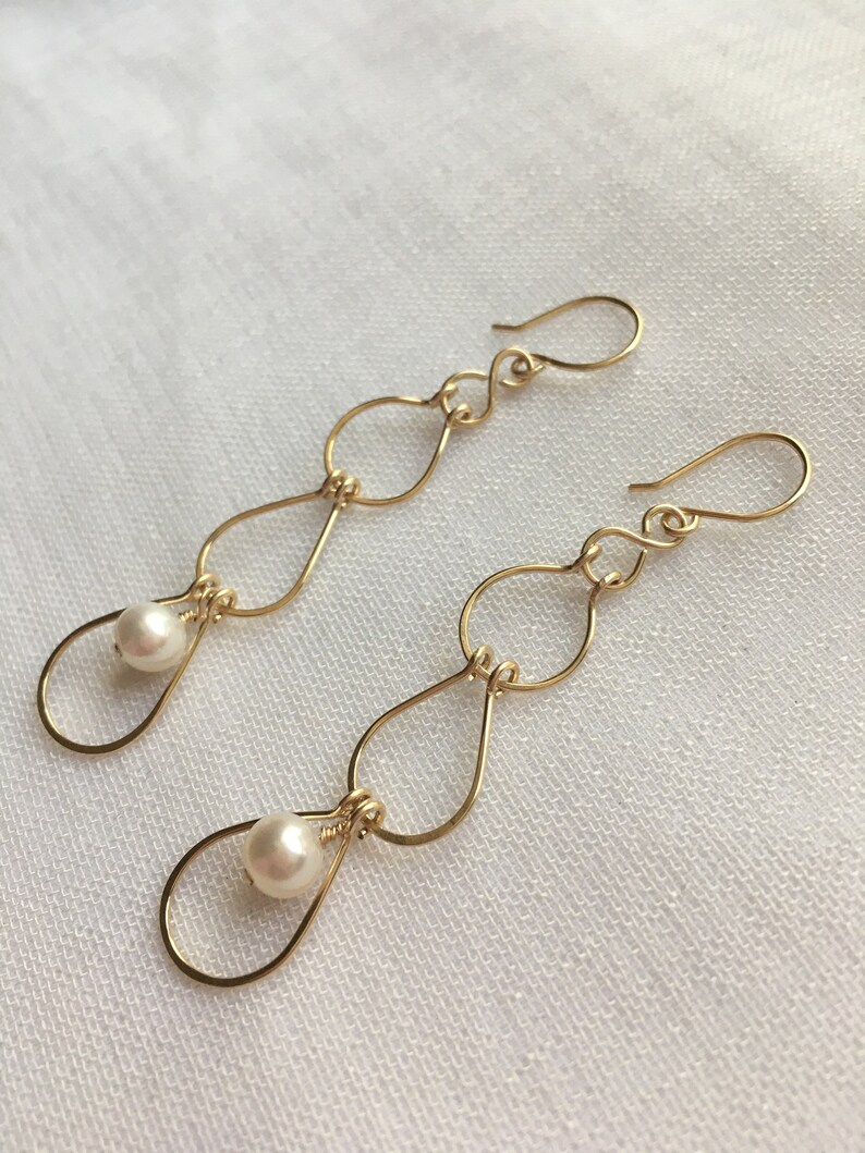 Bridesmaid earrings Party Occasion earrings Gift for her Peacock Earrings,14k Gold Filled Raindrop Earrings with Pearl