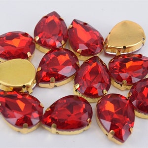 RED Crystal Rhinestone Teardrop Stones Applique Strass Diamond with golden claw Buttons Jewelry Costume Dress SEW ON