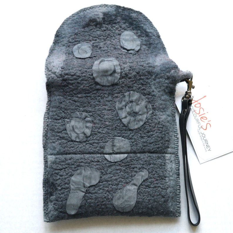 Phoneeyeglass case felted merino wool-silk lined recycle material