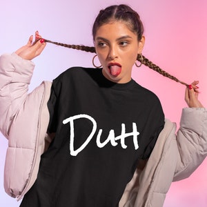 Maglietta unisex Bad Guy Duh, maglietta oversize Eilish Duh, maglietta Bad Guy, regalo per fan di Eilish, maglietta comoda grunge anni &#39;90, regalo per amanti della musica