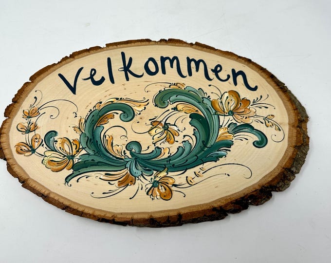 Velkommen Sign, Handpainted Norwegian Rosemaling on Pine