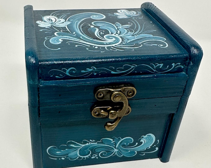 Rosemaling Blue Box