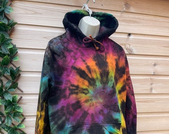 tie dye sweatshirt designs