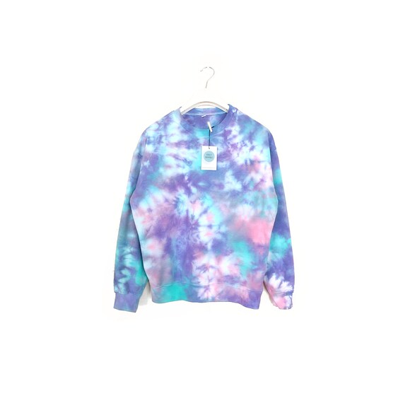 tie dye sweater pastel