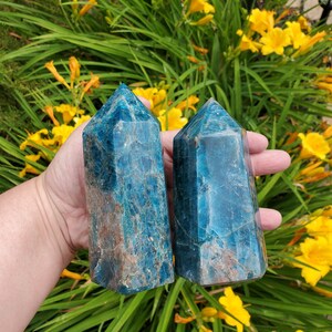 Blue Apatite Crystal Stone Polished Points, Apatite Crystal Towers, Manifestation Stone, Past Life Connection Crystal, Throat Chakra Stone