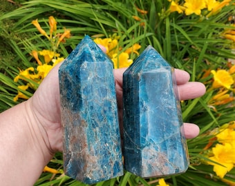 Blue Apatite Crystal Stone Polished Points, Apatite Crystal Towers, Manifestation Stone, Past Life Connection Crystal, Throat Chakra Stone
