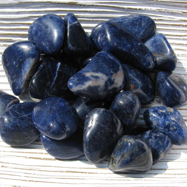 Tumbled Sodalite - Sodalite - Tumbled Stone - Sodalite Stone - Blue Sodalite - Calming Stone - Balancing Stone - Healing Stone