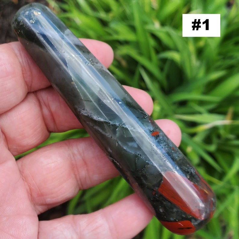 Bloodstone Crystal Wand For Reiki Massage, Sacral Chakra Healing Wand, Wand For Positive Energy, Bloodstone For Grounding and Centering zdjęcie 5