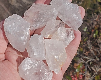 Rough Quartz Pieces - Bulk Quartz - Clear Quartz - Rough Quartz - Raw Quartz - Quartz Chunks - Master Healing Stone - All Purpose Stone