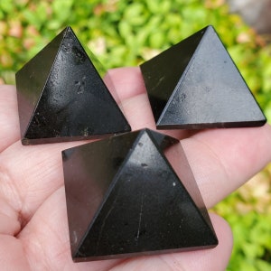 Black Tourmaline - SMALL Pyramids - Crystal Pyramid - Tourmaline Pyramid - Black Pyramid - Healing Pyramid - Grounding Stone - Healing Stone
