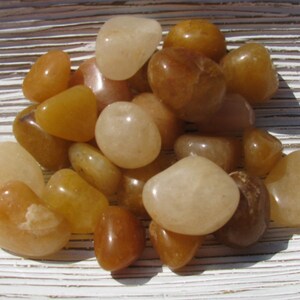 Yellow Aventurine - Tumbled Stone - Tumbled Aventurine - Aventurine Stone - Sacral Chakra Stone - Grief Stone - Energy Stone - Altar Stone