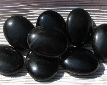 Black Obsidian Stones for Psychic Protection and Grounding, Palm Stone for Aura Cleansing, Obsidian for Warding Off Negative Energy