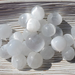 Selenite - Tumbled Stones - Selenite Crystal - Satin Spar - Cleansing Stone - Angel Stone -  Meditation Stone - Calming Stone - Crown Chakra