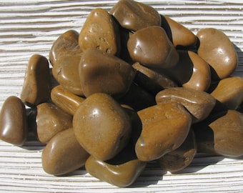 Yellow Jasper Stone for Healing and Nurturing, Talisman of Discernment and Protection, Wisdom and Courage Stone, EMF Protection Stone