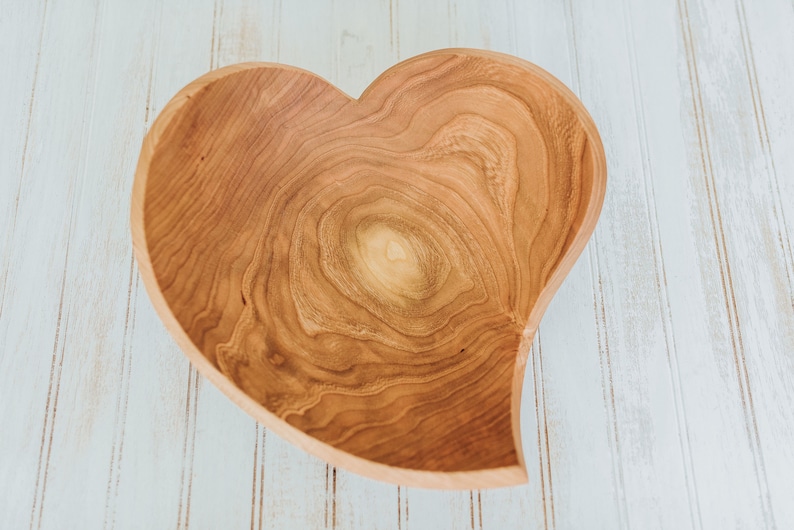 15" Cherry Heart Bowl