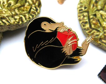 Harry Potter - Niffler Enamel Pin, Fantastic Beasts and Where to Find Them