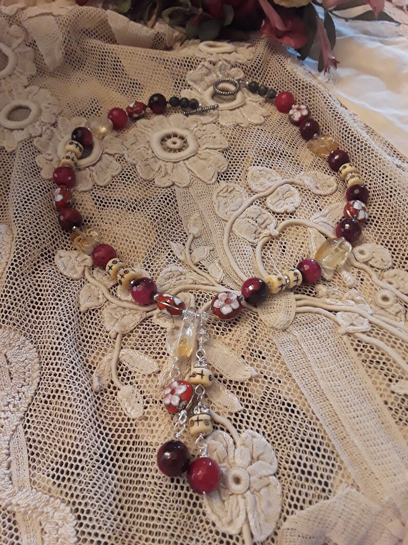 Beautiful Burgundy Jasper, Crystal, Citrine, Bone and Cloisonne Floret Beaded Necklace with Unique 3 Strand Drop zdjęcie 6