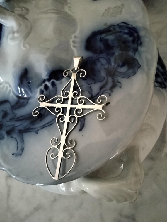 Sterling Silver open design cross - image 4