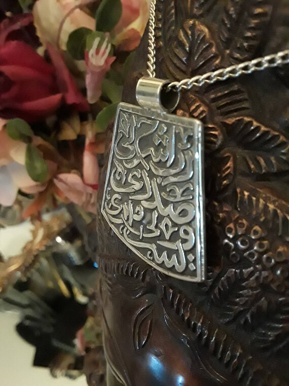Sterling silver scrolling pendant with chain - image 2