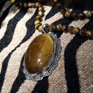 Sterling silver tiger eye pendant with tiger eye necklace