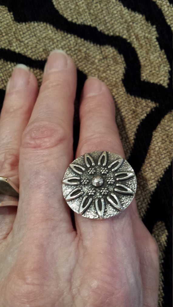 Sterling silver vintage ring, size 9