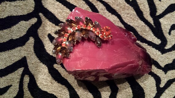 Brooch vintage orange red brown rhinestone - image 3
