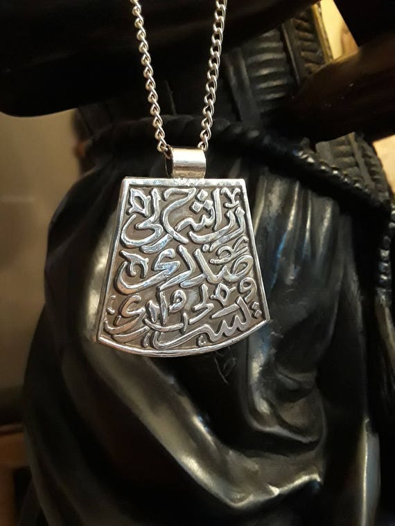 Sterling silver scrolling pendant with chain - image 4