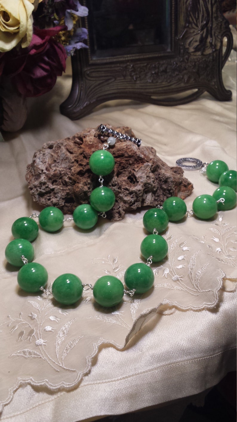 One strand beaded enhanced jade necklace
