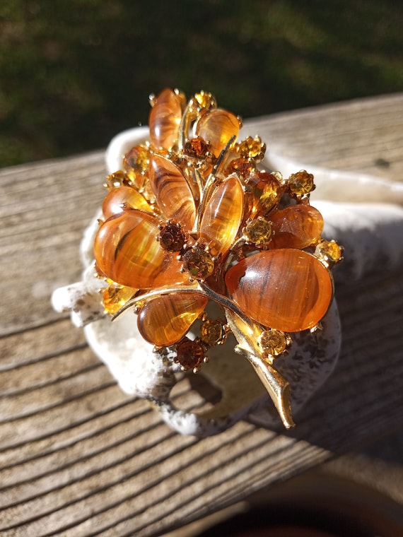 Vintage amber colored crystal and carnival glass … - image 7