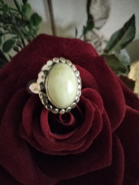 Lemon Chrysoprase sterling silver ring, size 9-9 1