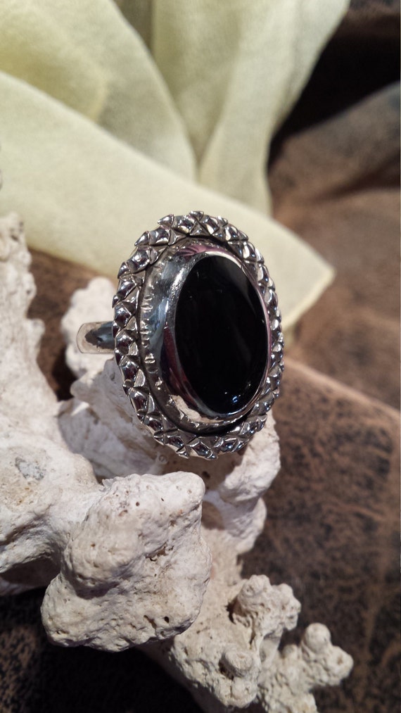 Sterling silver black onyx ring - image 3