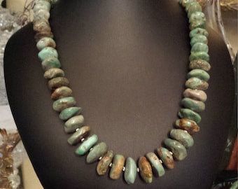 One strand beaded turquoise necklace