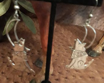 Sterling silver howling wolf drop pierced earrings