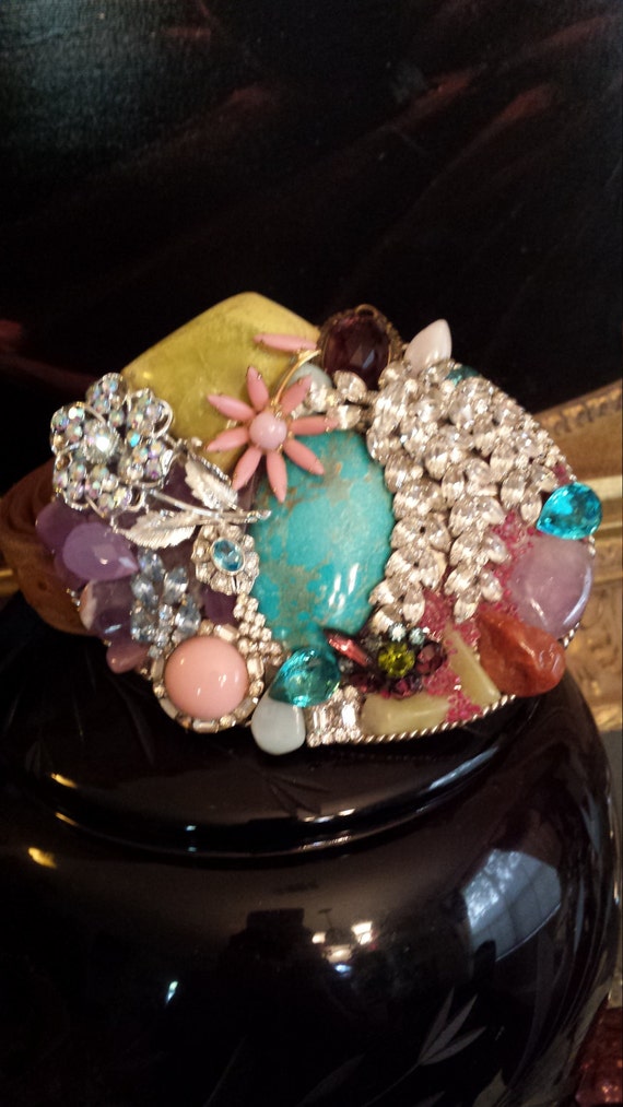 Belt buckle turquoise and jewels