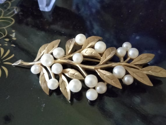 Broche d'occasion or 750 jaune perles de culture