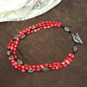 three strand coral necklace with contrast beads image 4