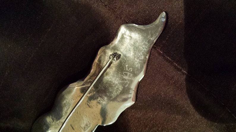 Sterling silver three horse brooch artist signed