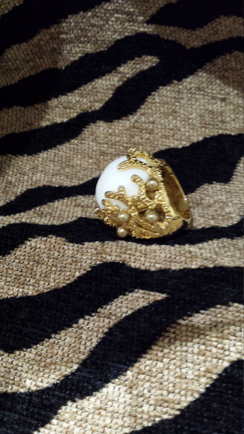 Gold toned Vermeil pearl shell ring image 1