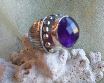 Sterling silver amythyst dome ring