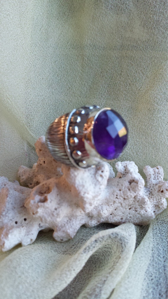 Sterling silver amythyst dome ring