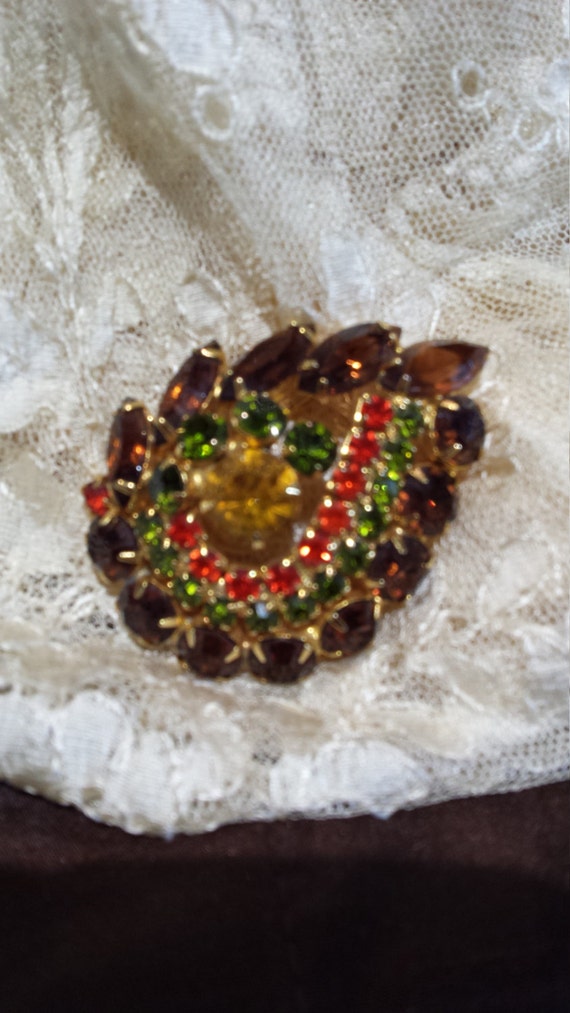 Vintage brooch fall colors