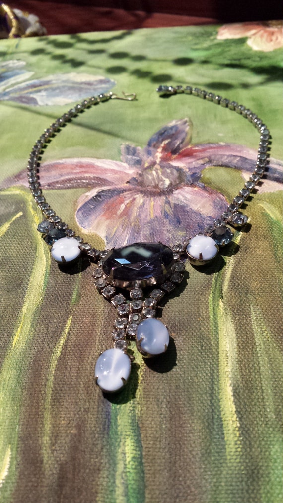 Vintage blue Rhine stone necklace