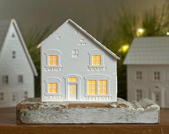 Americana Saltbox Paper Luminary